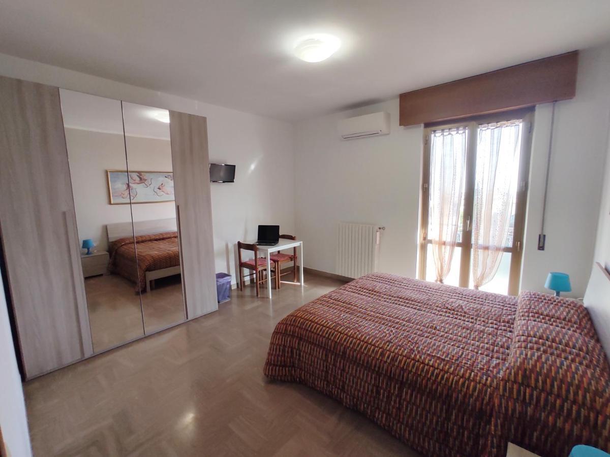 B&B Sunbeach San Benedetto del Tronto Ngoại thất bức ảnh