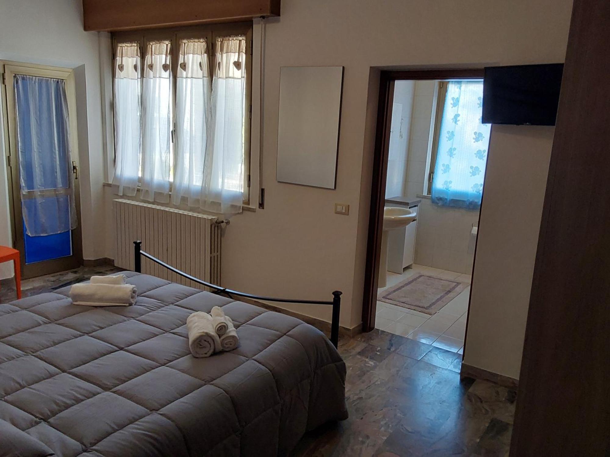 B&B Sunbeach San Benedetto del Tronto Ngoại thất bức ảnh